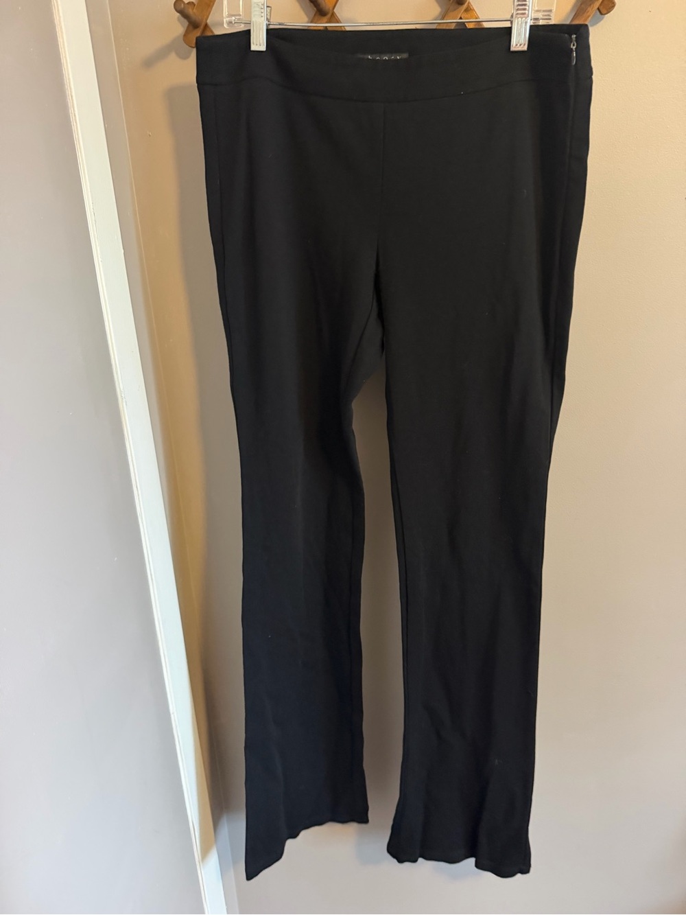 Theory Black Side Zip Slight Bootcut Dress Pants Tall 35 Inseam 10